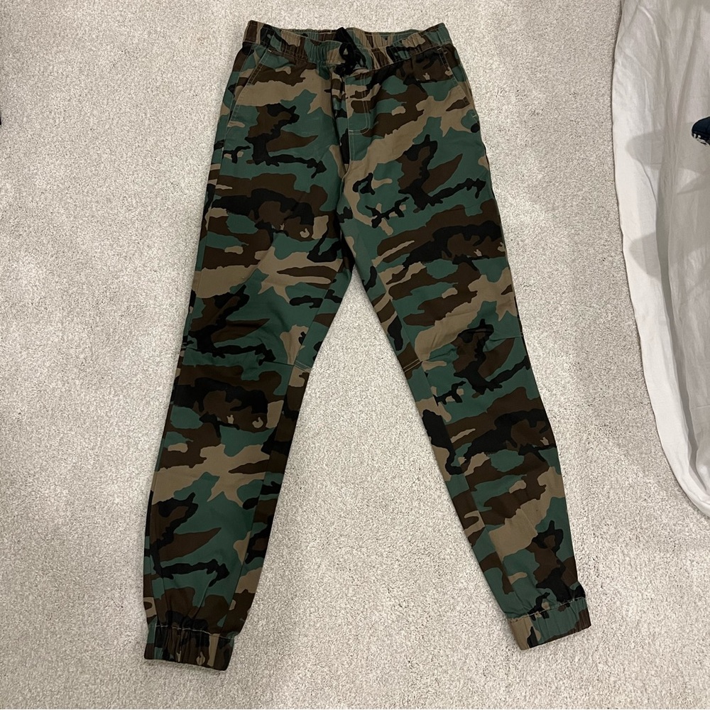 CAMO PANTS - Picture 2 of 4